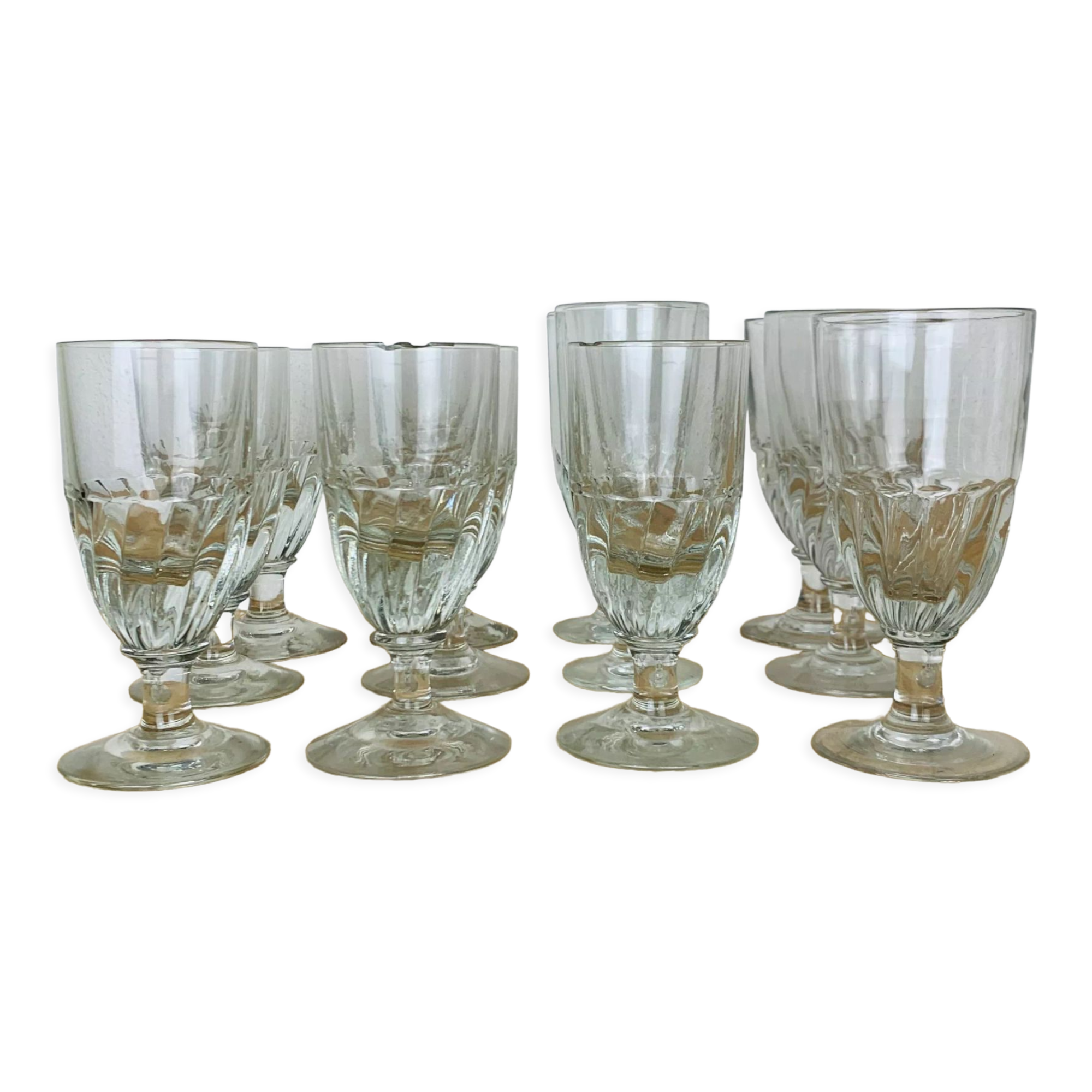 10 artisanal absinthe glasses