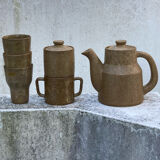 Teapot and glasses set