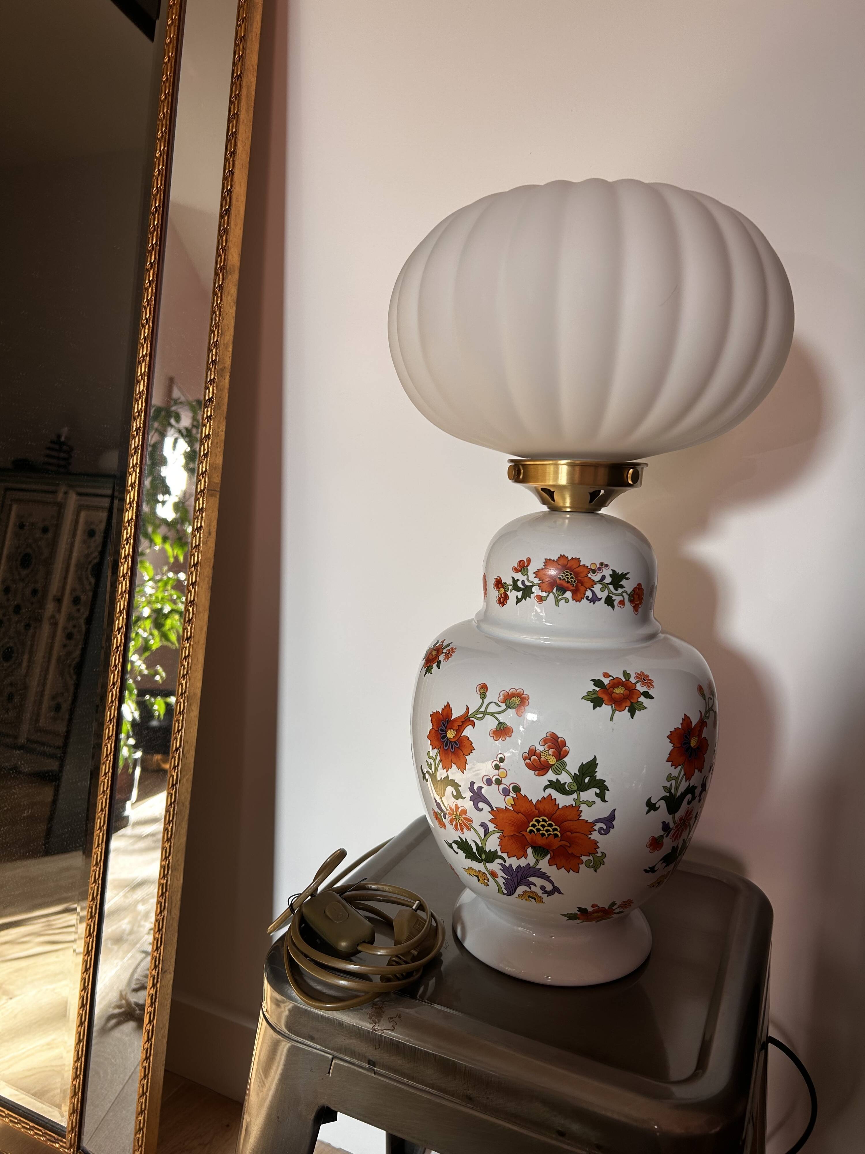 Vintage floral table lamp with pleated globe