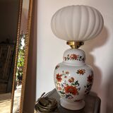 Lampe à poser vintage à fleurs globe plissé