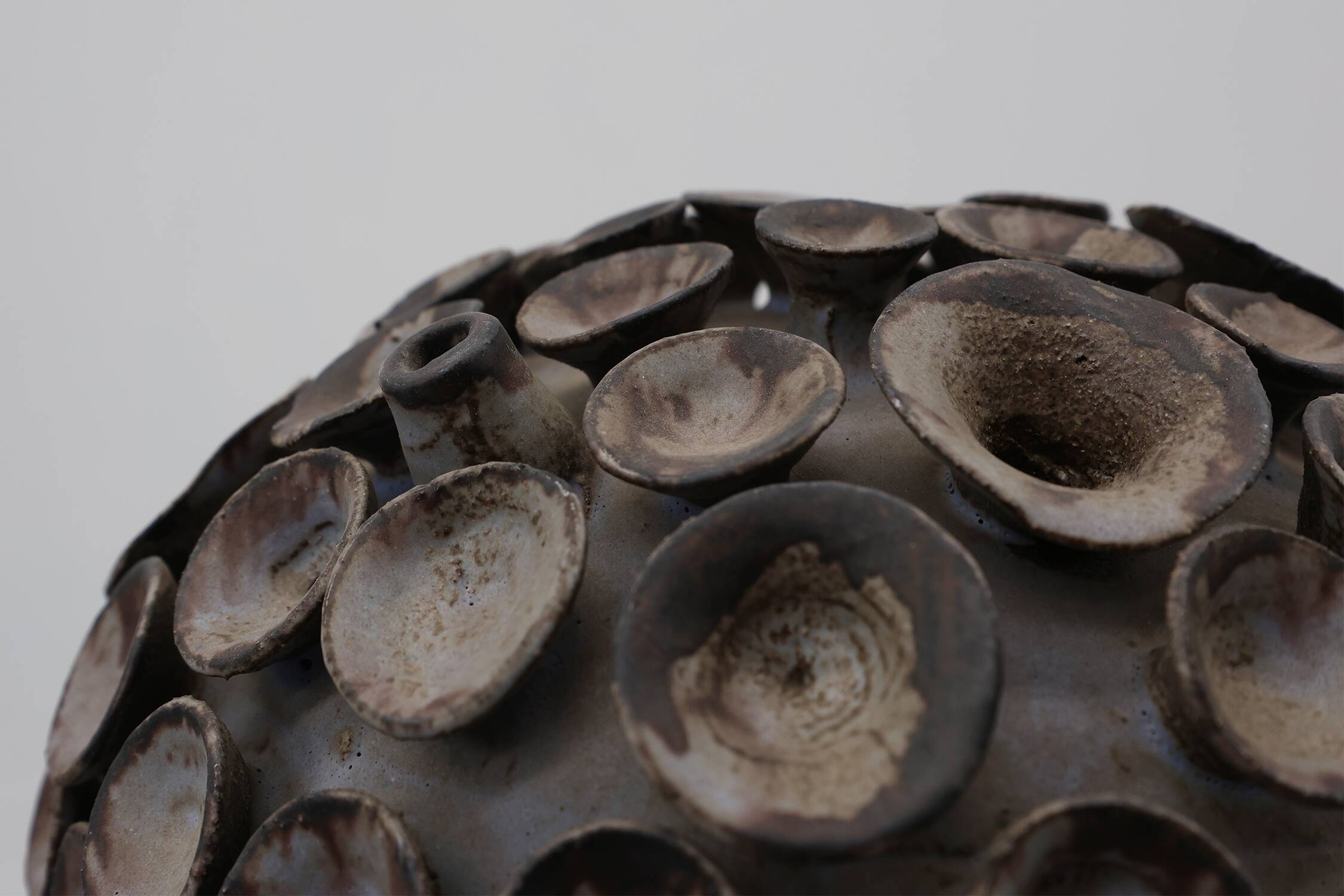 Organic ceramic “mushroom” sculpture signed EL, Belgium 1960s