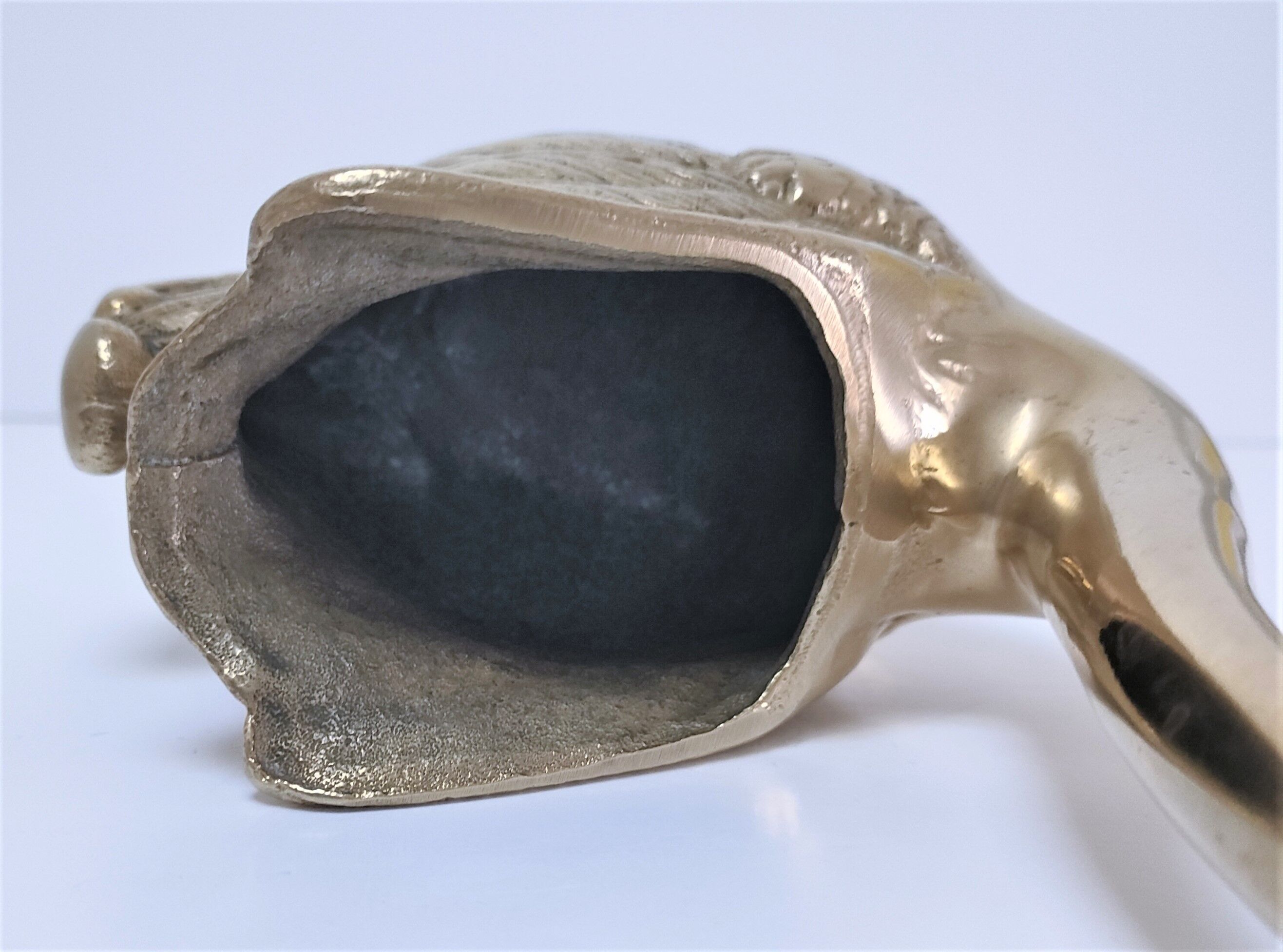 Zoomorphic solid brass swan pen holder