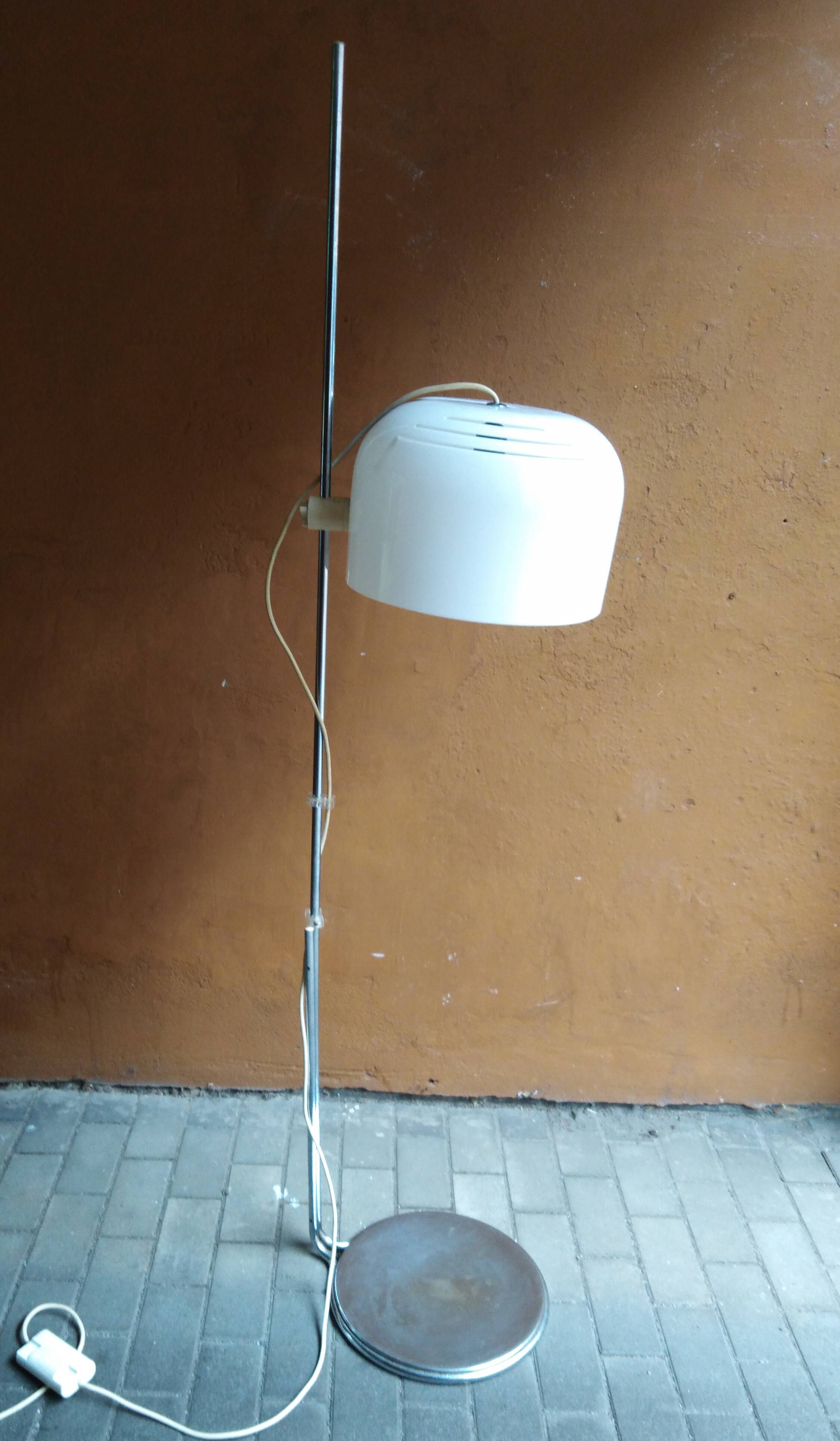 Italian Floorlamp by Luigi Massoni for Guzzini, Italy 60s