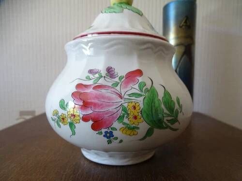 KG LUNÉVILLE "Street Lamp" Sugar bowl earthenware with flower decoration, apple fretel.