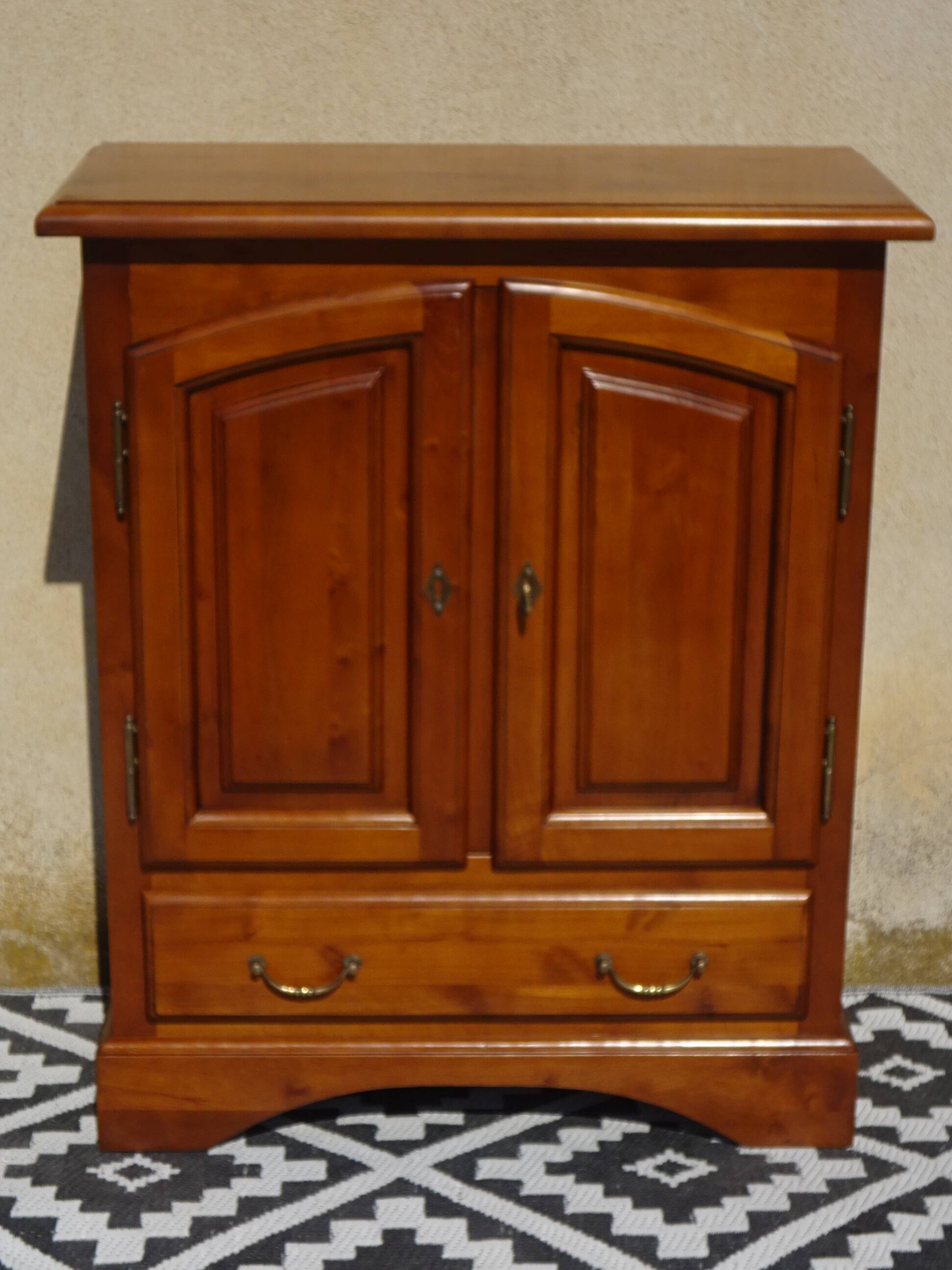 Petit meuble vintage, faible profondeur