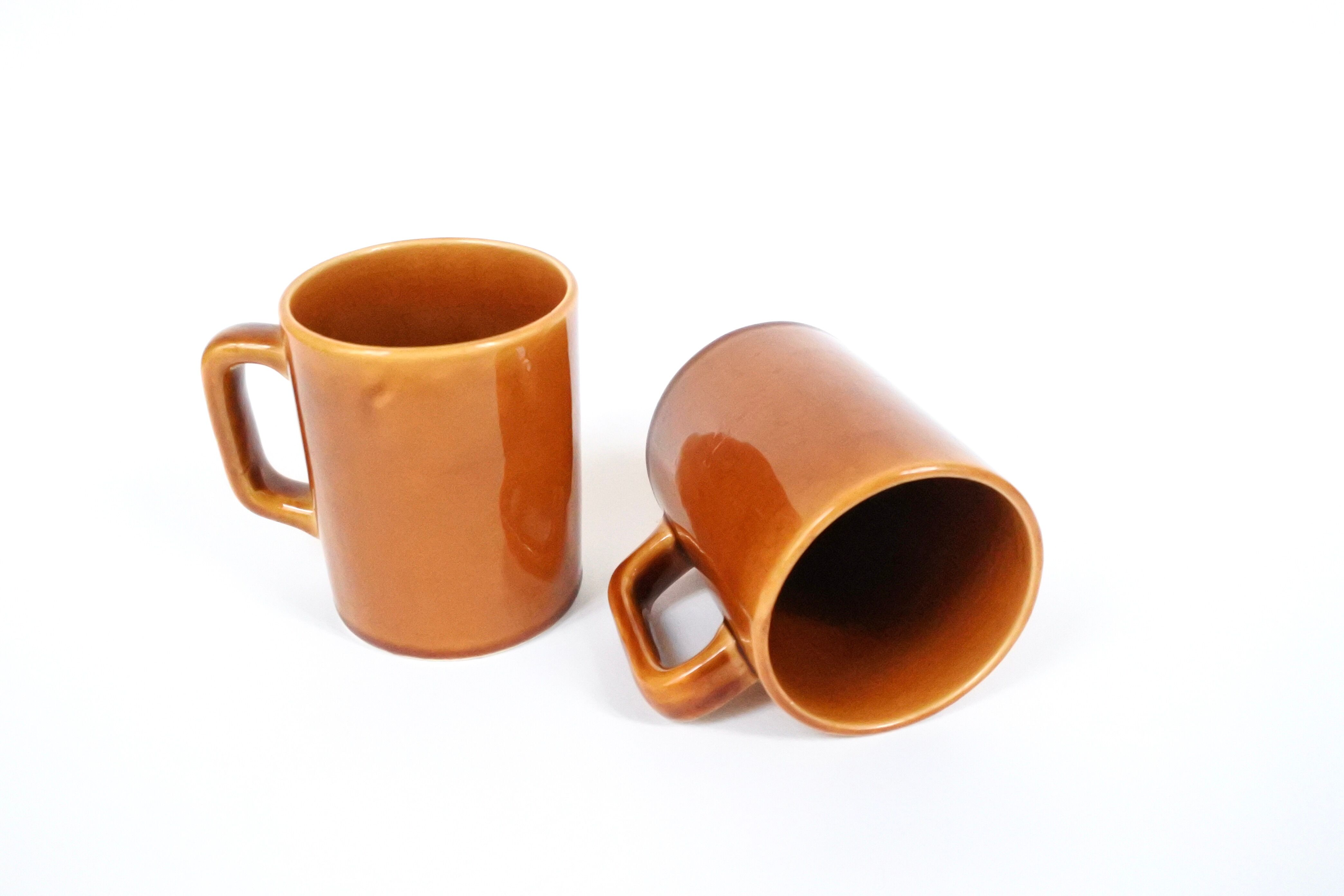 Ceramic cups