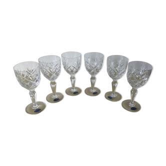 Crystal wine glass