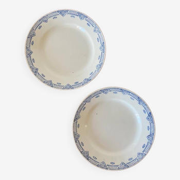 2 assiettes Gien à décor bleu