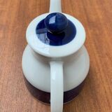 Coffee pot from the Koka Bleu series, Blau, Bla Swedish mid-century by Hertha Bengtson for Rörstrand, 1950s.