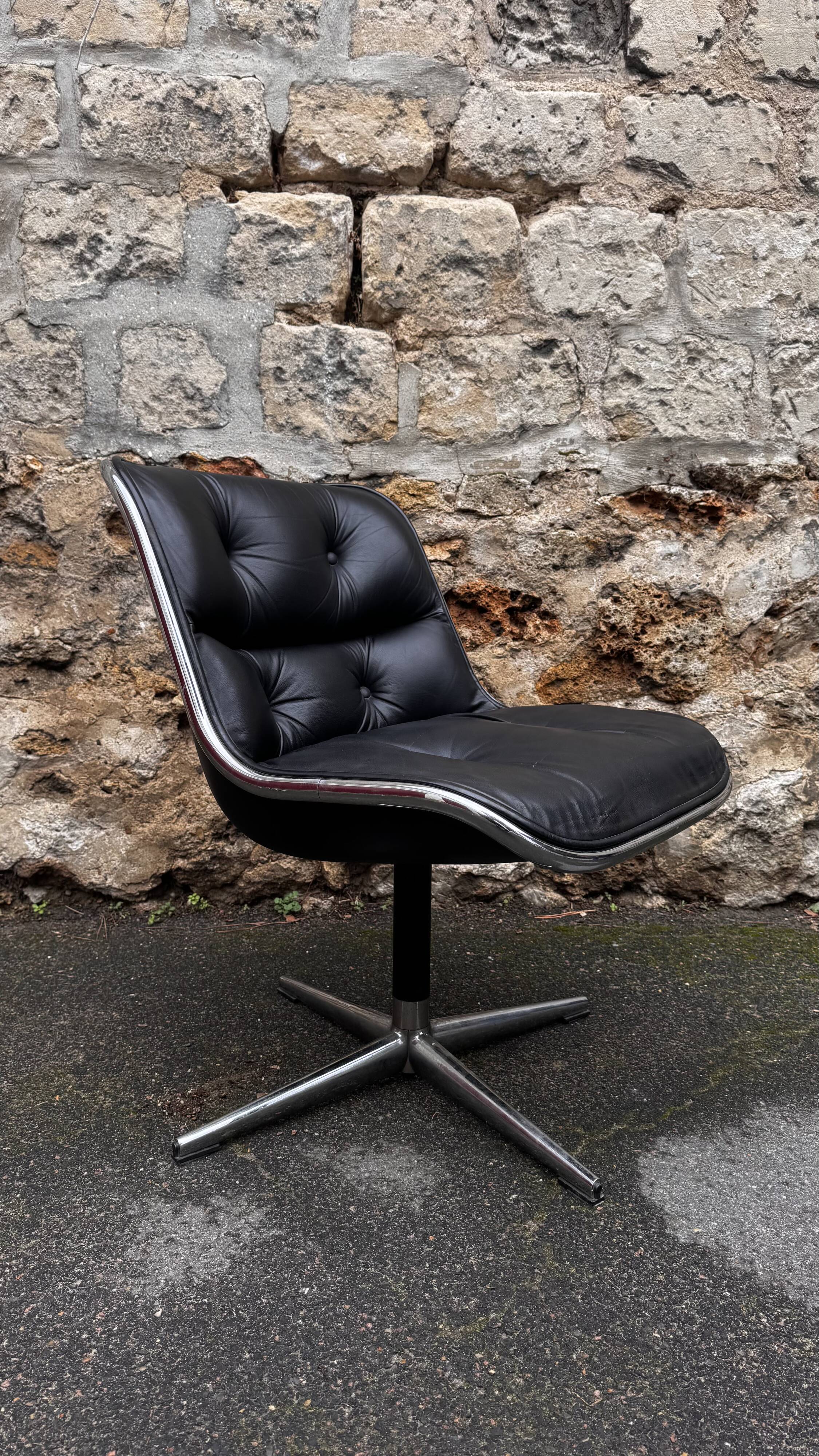 Charles Pollock armchair - Knoll