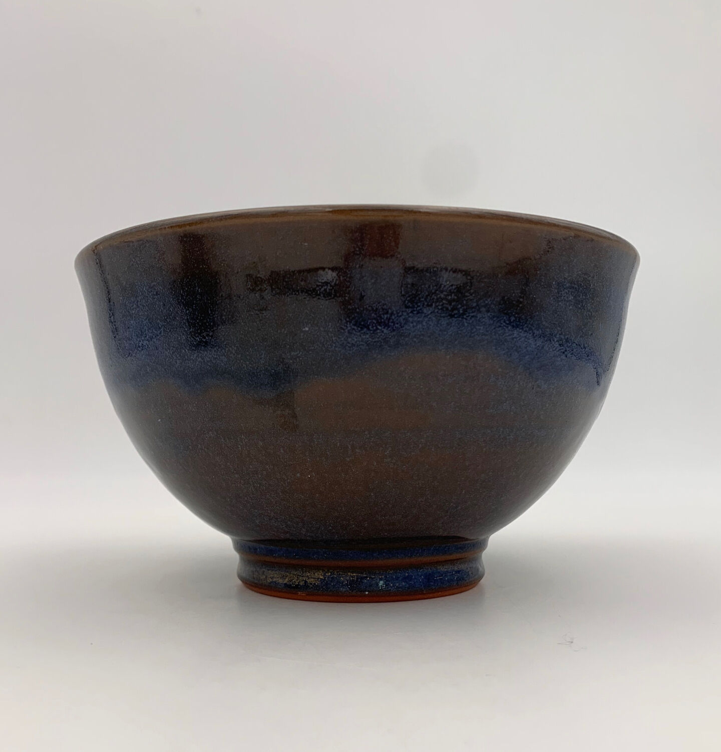 Blue ceramic bowl signed Salvatore PARISI / Contemporary art