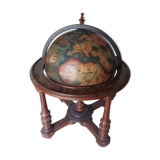 world map bar