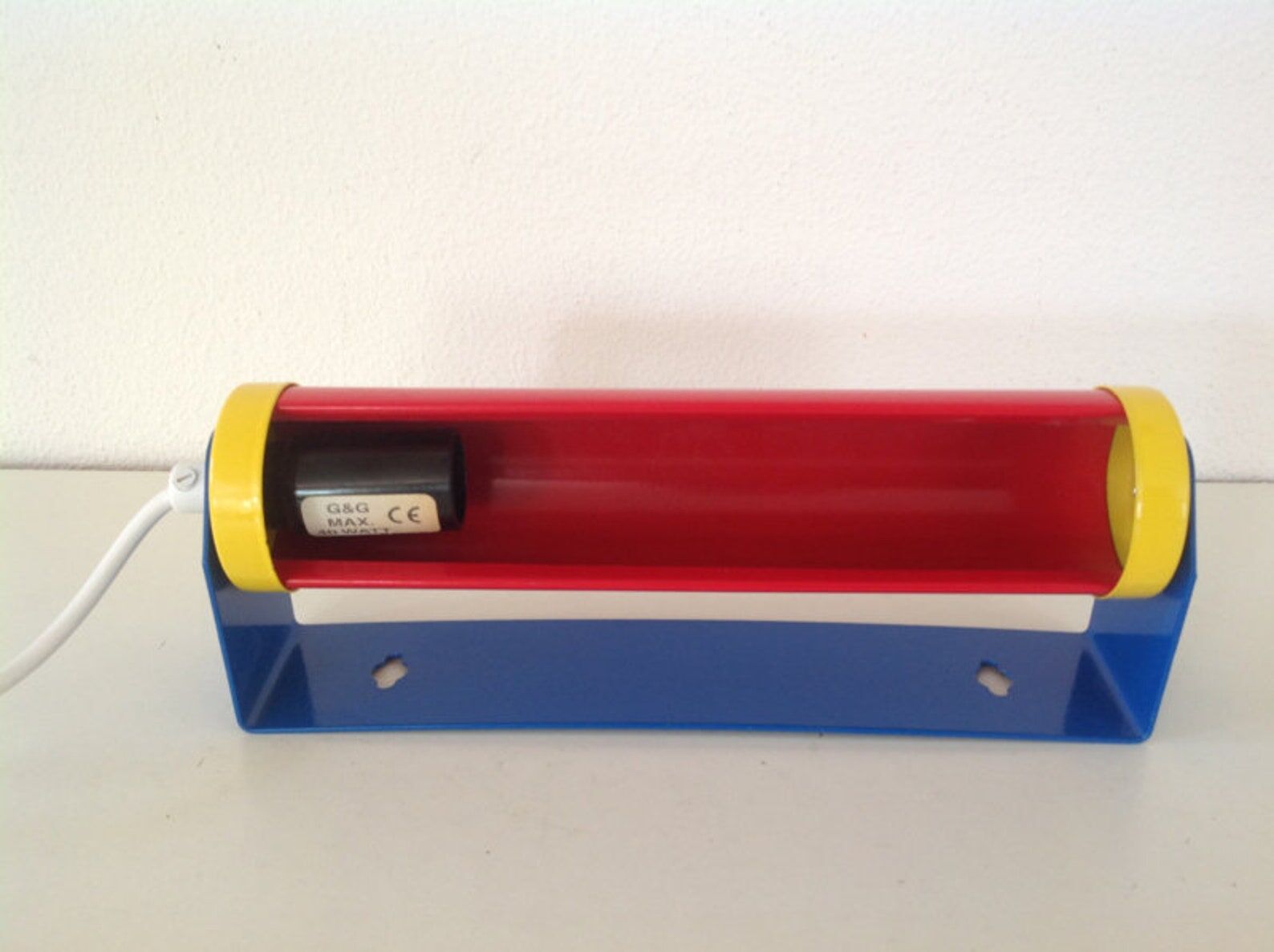 Vintage Memphis bed lamp / wall sconce. 80s G&G lighting, primary colors
