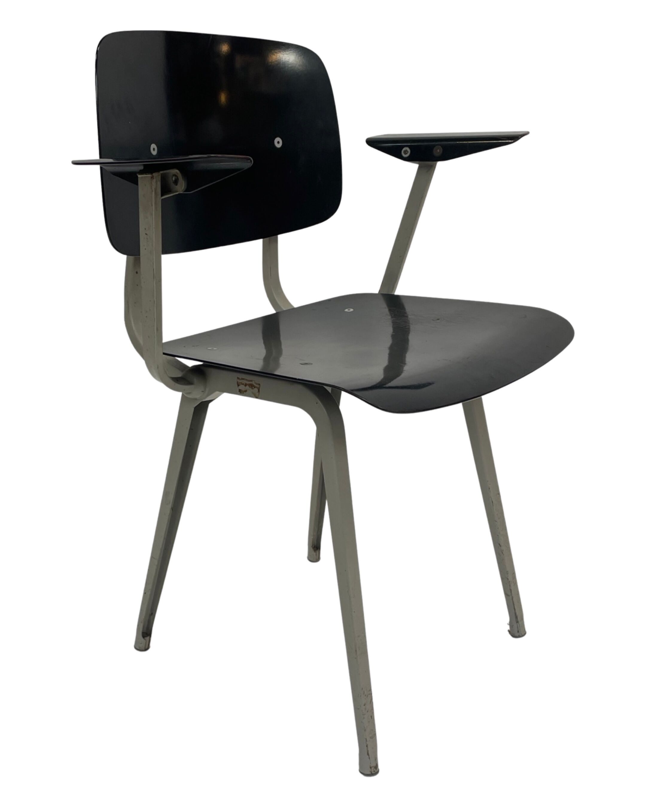 Friso Kramer Revolt arm chair for Ahrend de Cirkel 1953