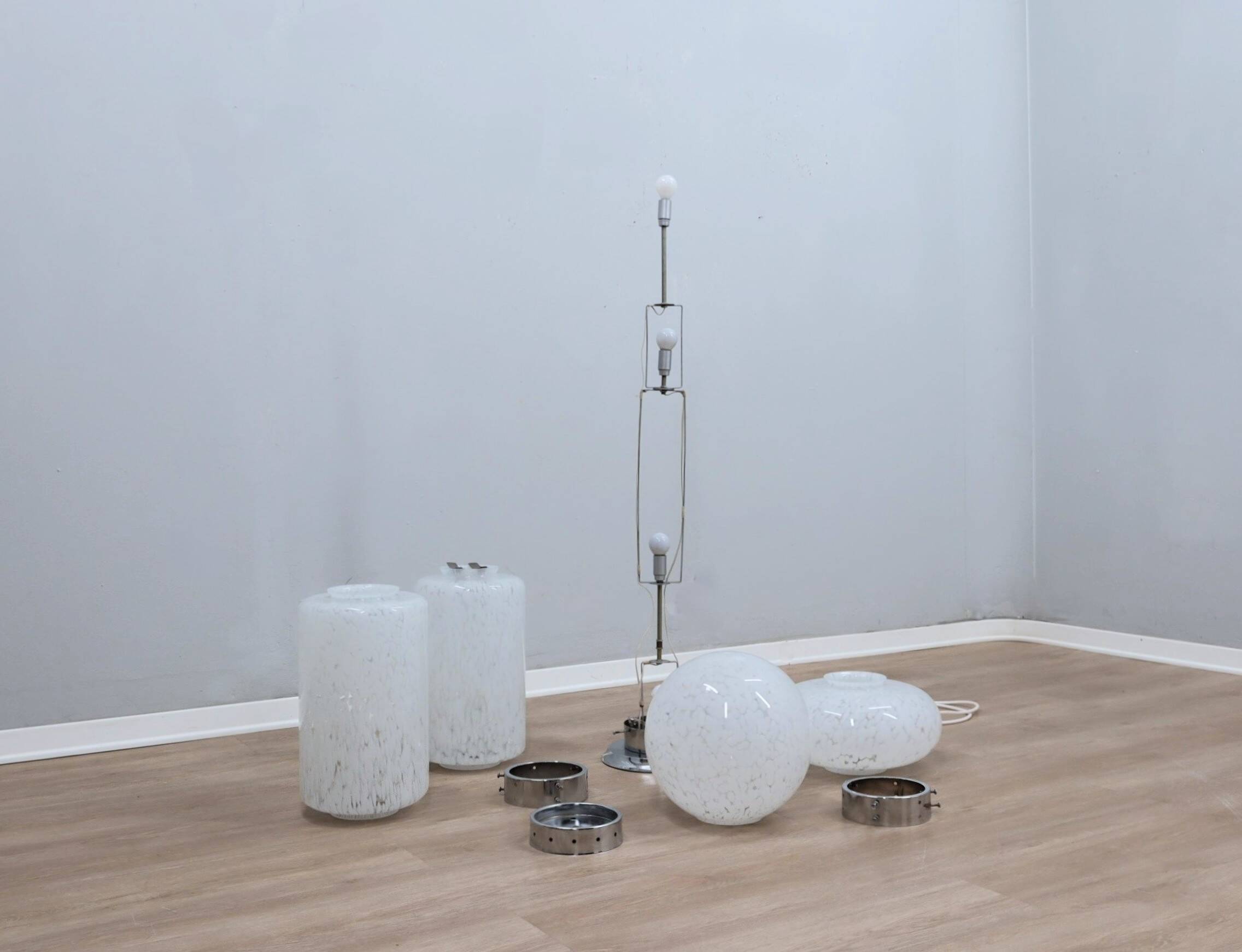 Murano glass totem floor lamp AV MAZZEGA 1960s