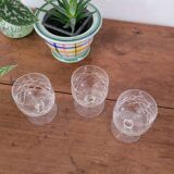 Set of 3 cut crystal digestif glasses