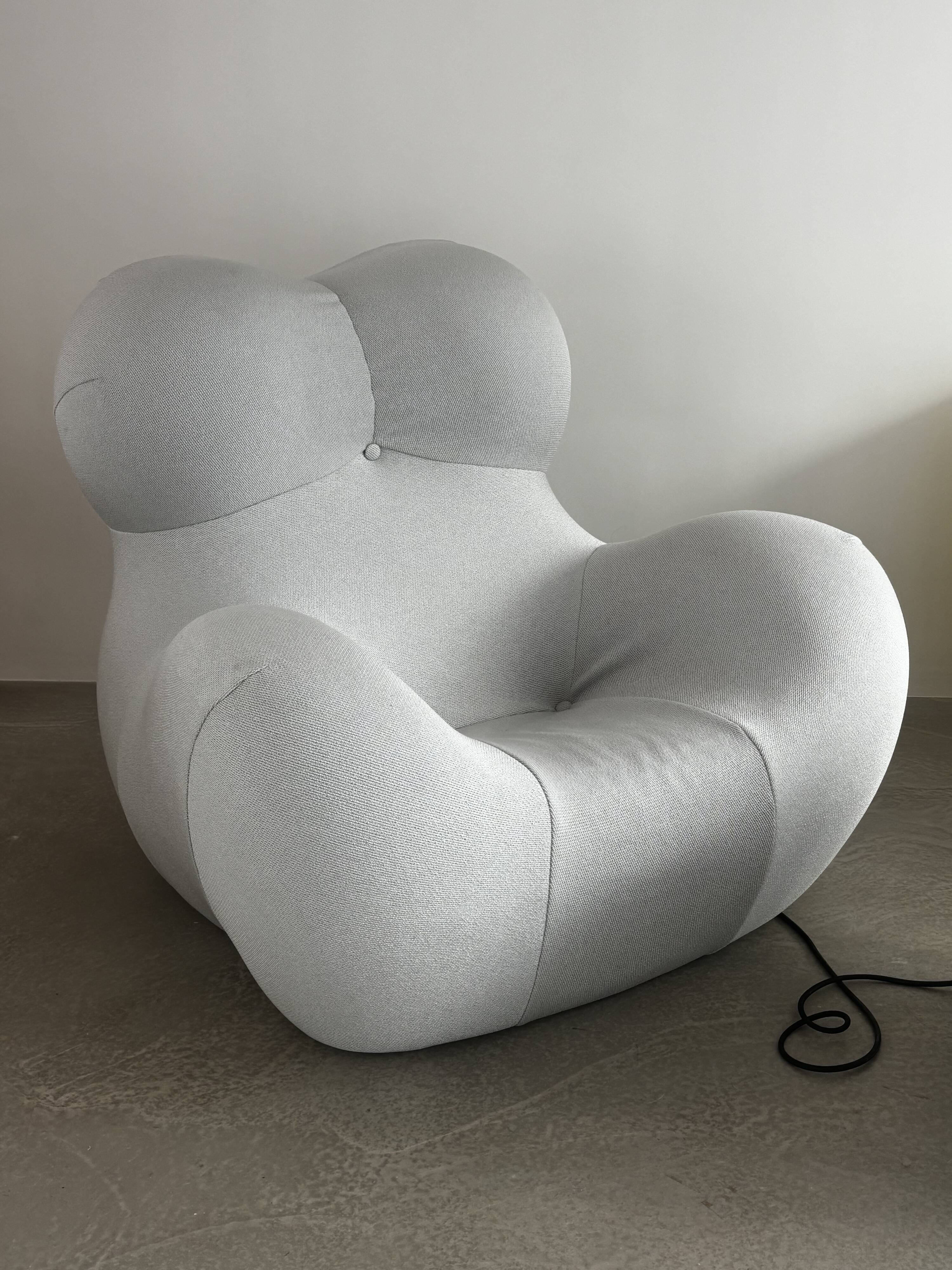 "la mama" armchair by Gaetano Pesce for B&B Italia