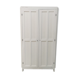 Vintage Parisian wardrobe