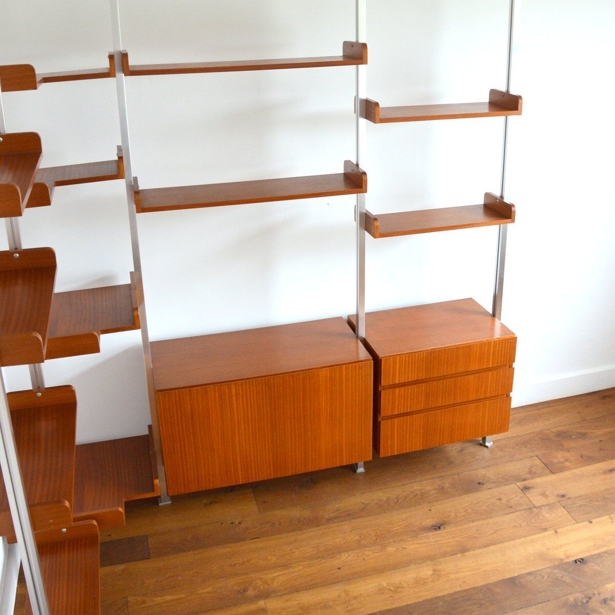 Corner bookcase 1970