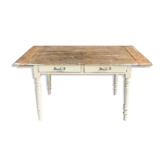 Farm table