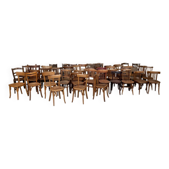 Lot de 50 chaises bistrot restaurant vintage dépareillées