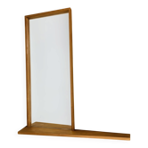 Miroir scandinave à tablette asymétrique en bois, années 60