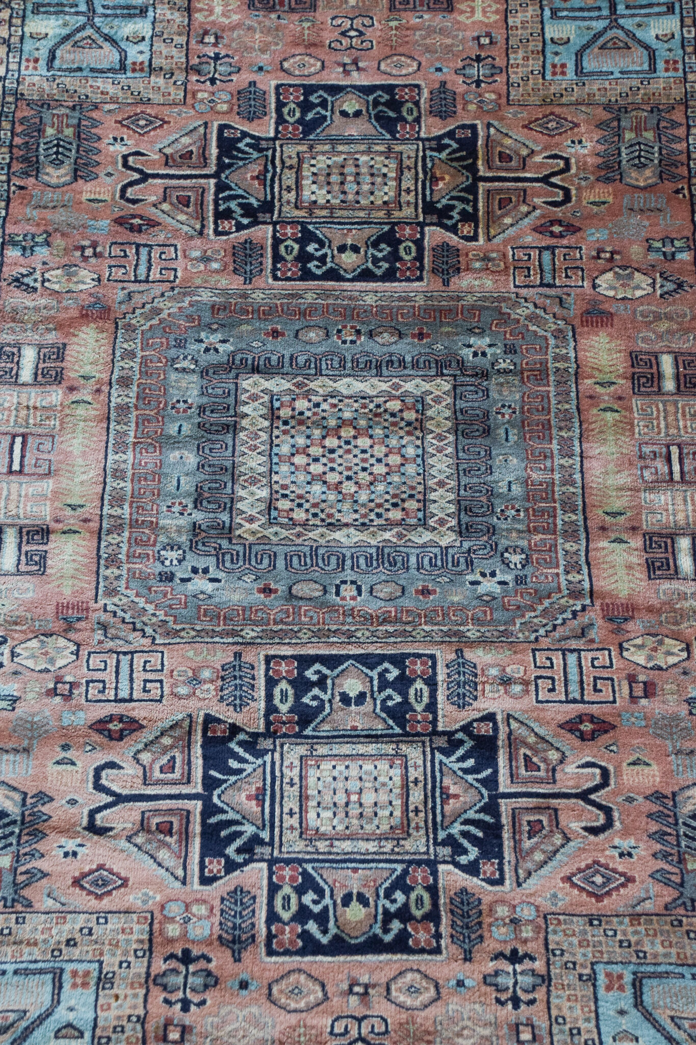 Handmade Rug from Pakistan
