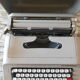Typewriter underwood 319