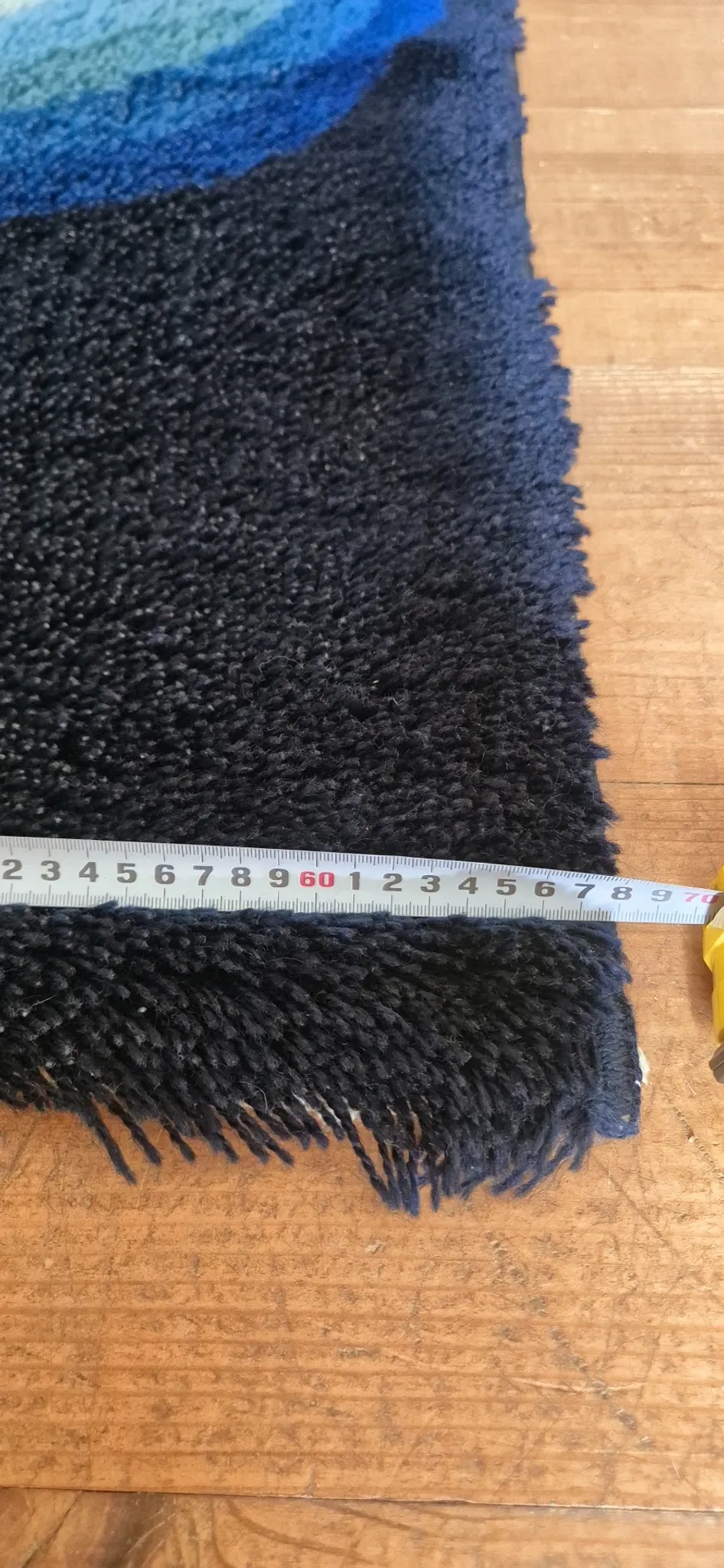Vintage blue Space Age carpet from the 1970s in long pile wool.