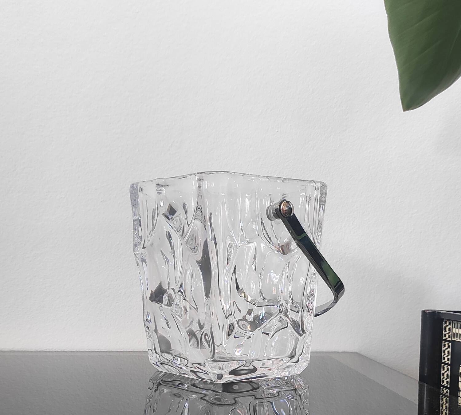 Vintage textured glass ice bucket - Brutalist style
