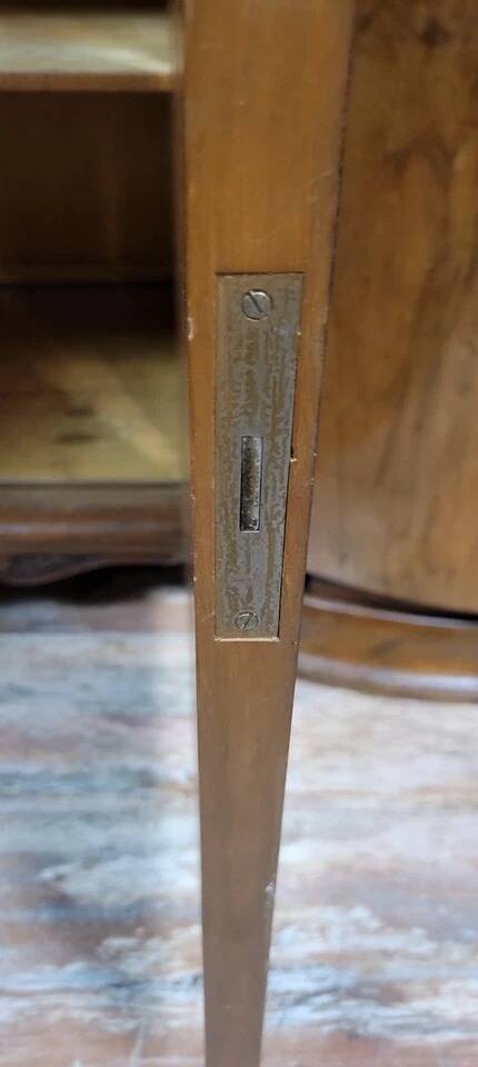 Art Deco period sideboard in blond walnut circa 1940
