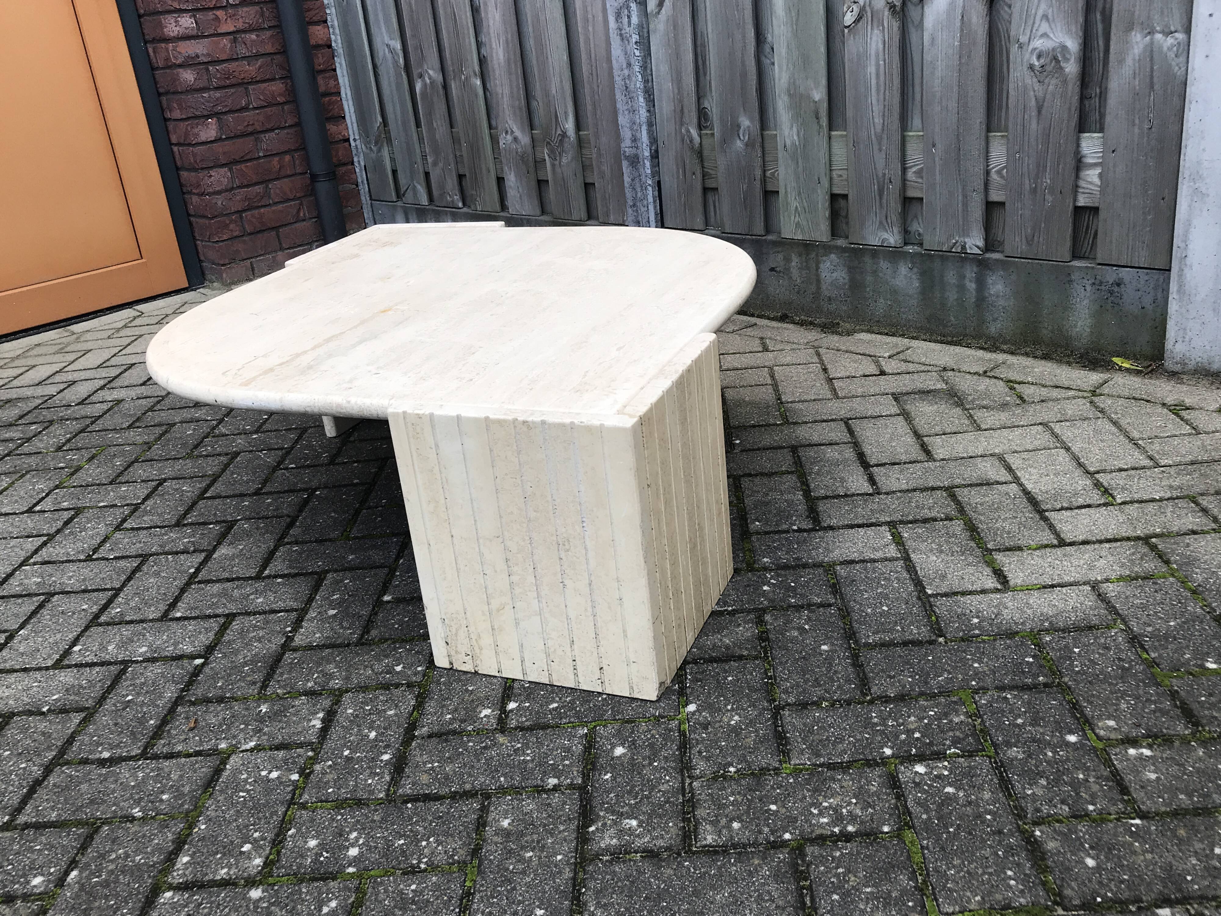 Beige marble coffee table by Roche Bobois, 1970s