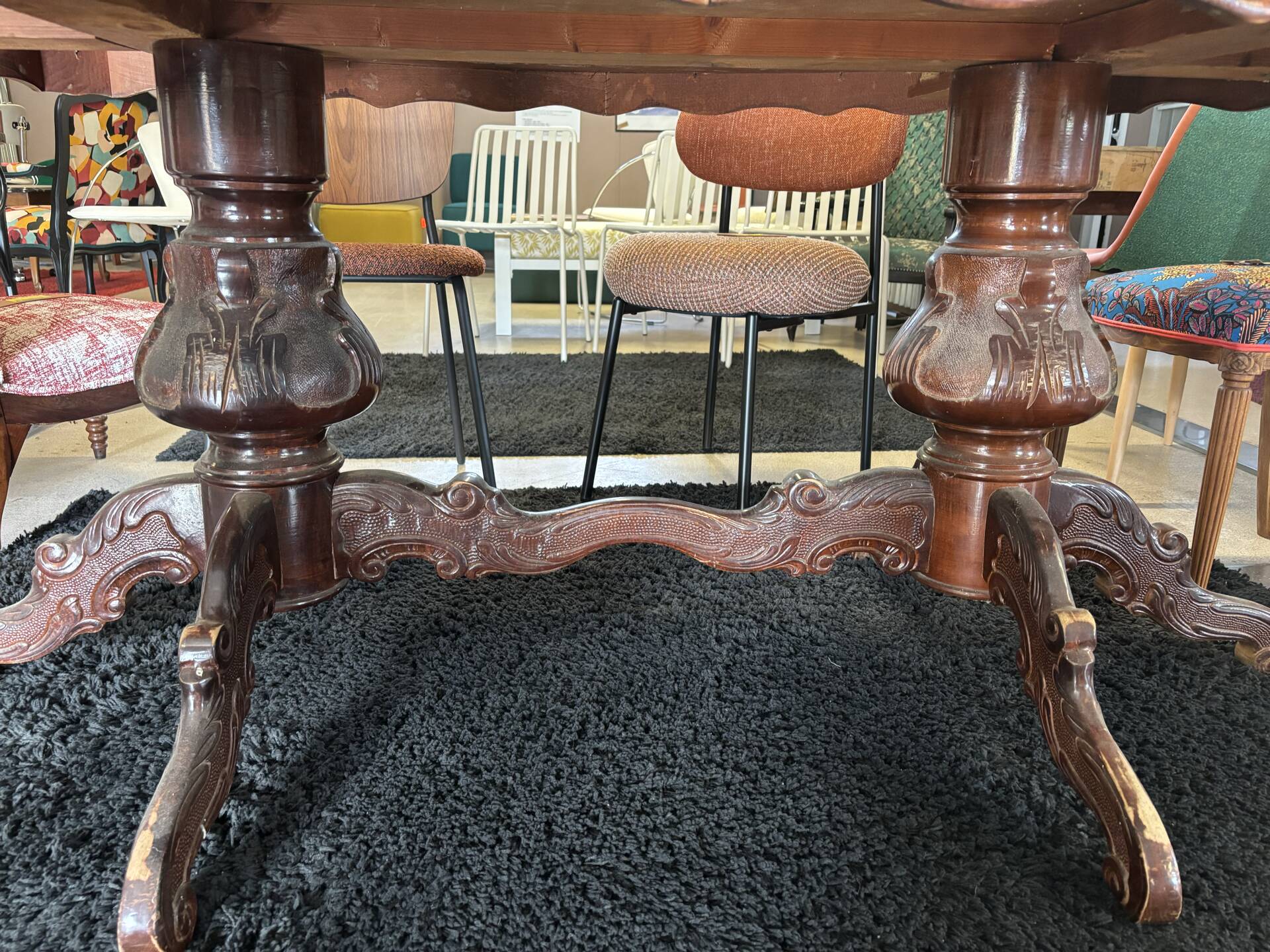 Oval table with marquetry top