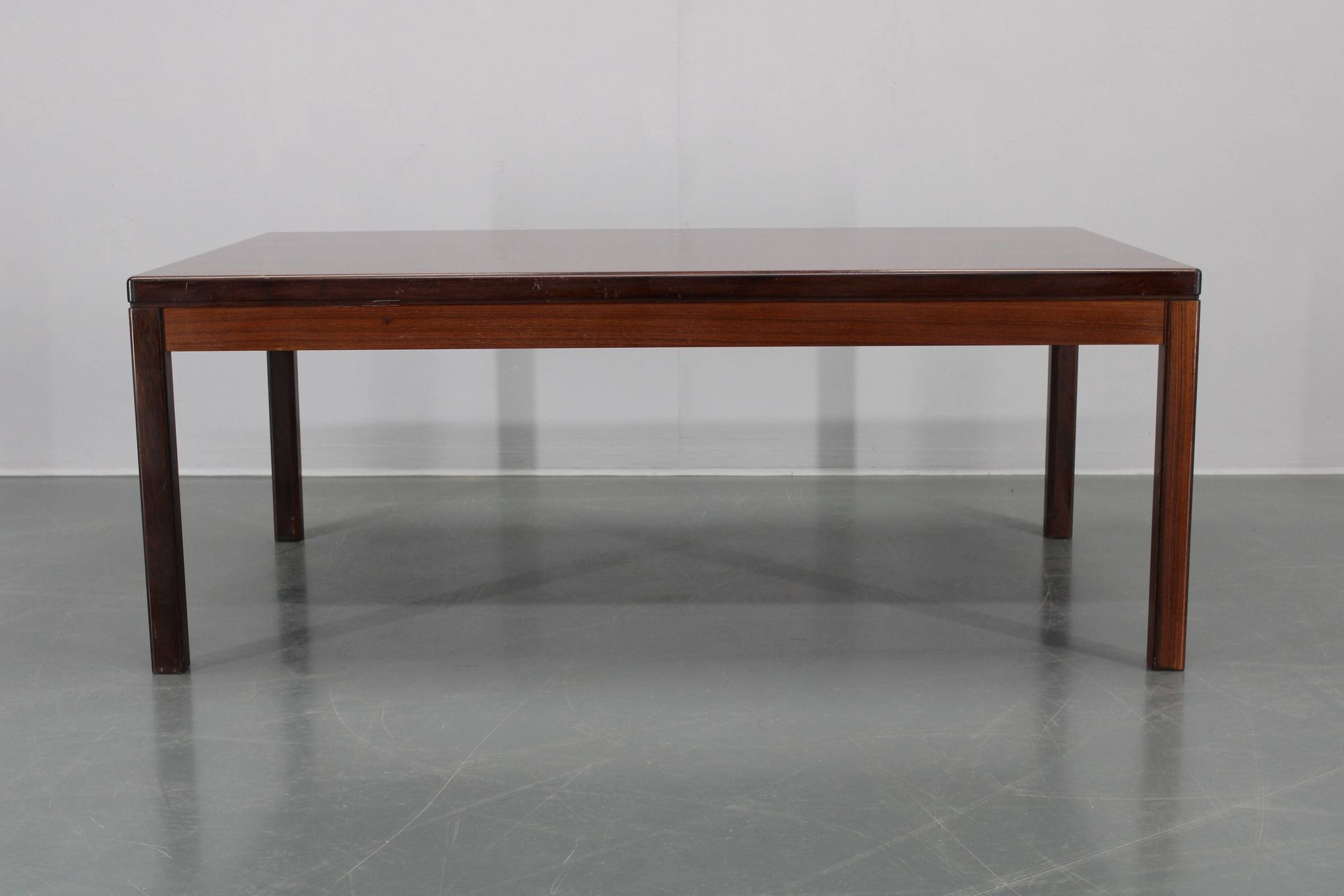 Table basse en bois, Danemark 1960