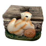 Zoomorphic squirrel box empty pocket