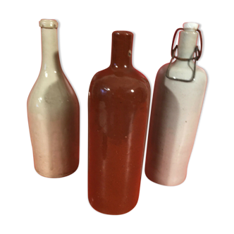 Lot de 3 bouteilles en grès