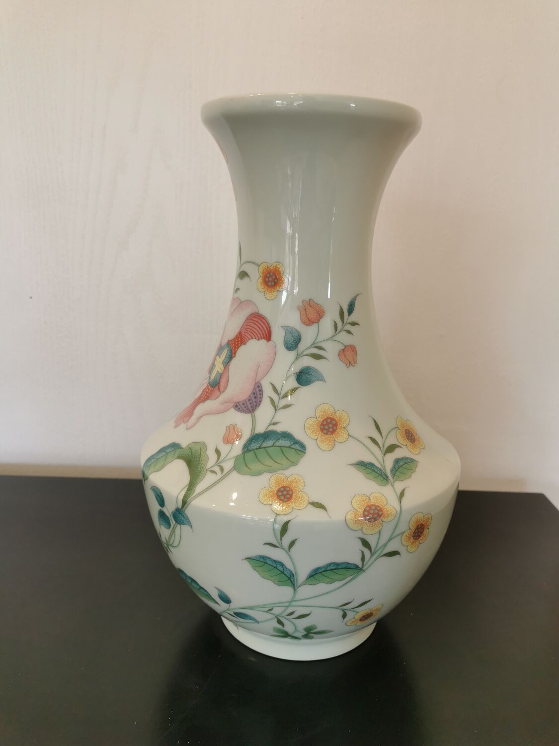 Flower vase, maison umeko decorations pierre frey