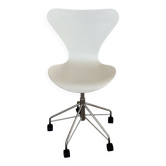 Vintage Desk Chair 3117 by Arne Jacobsen for Fritz Hansen in White