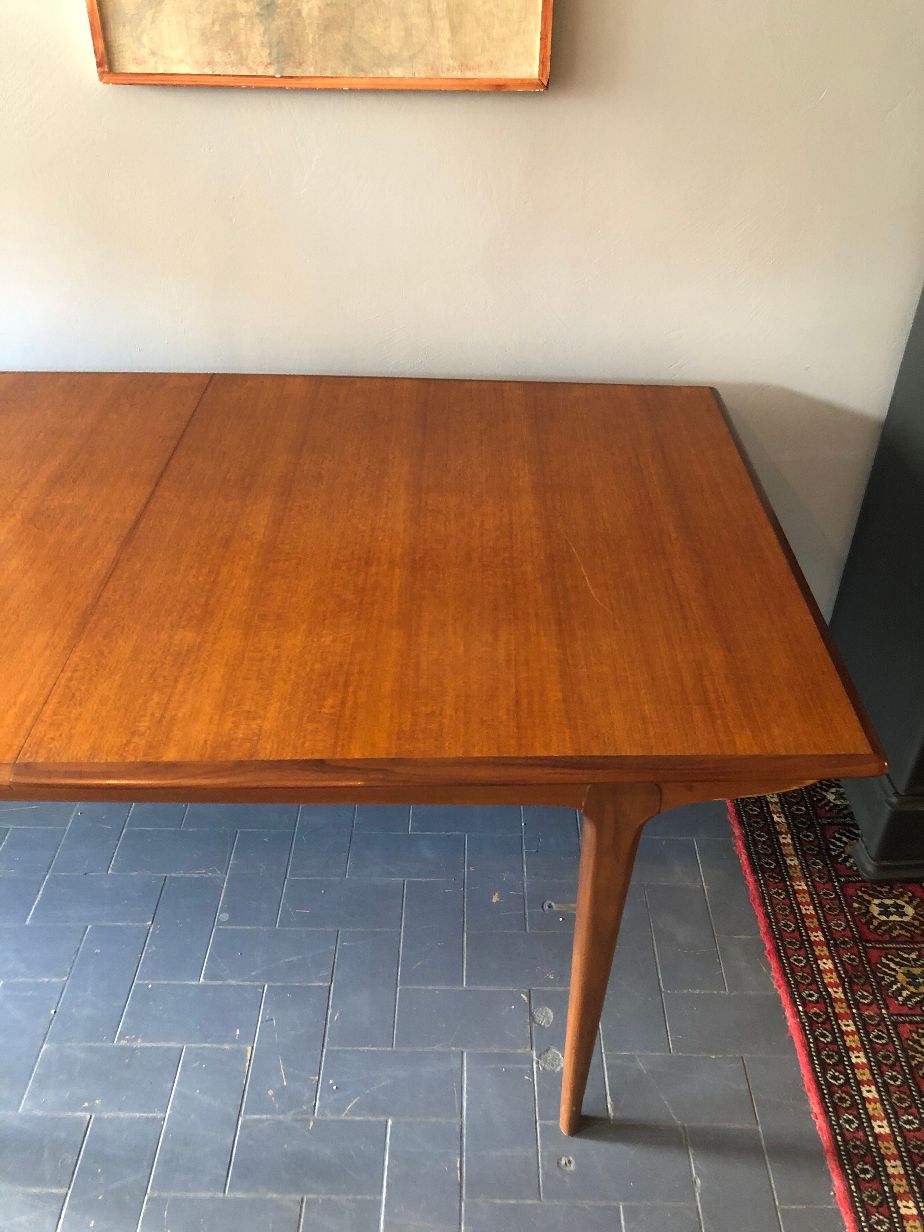 Scandinavian extension table 160/90 or 240/90 cm