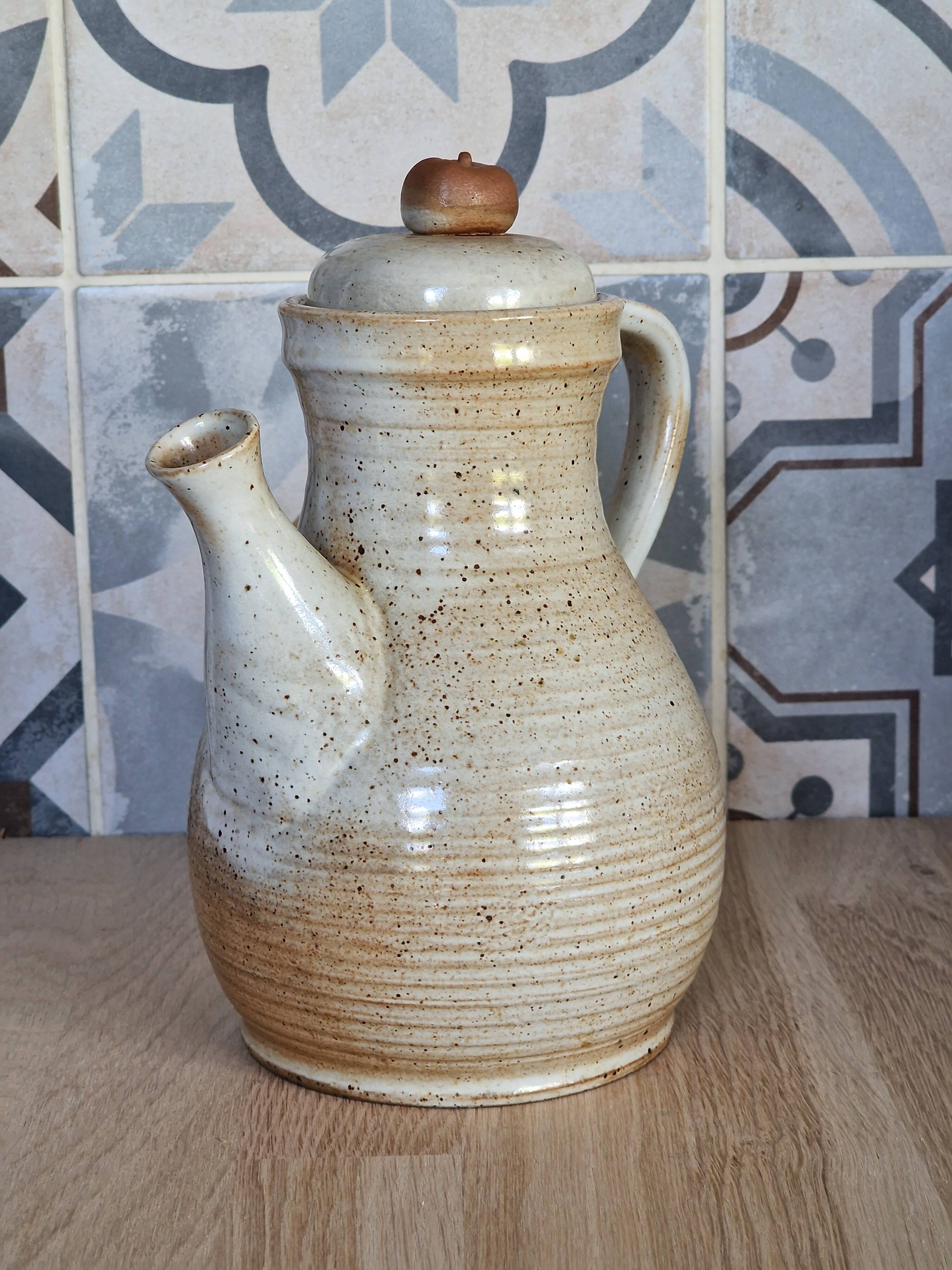 Complete table service in marsh stoneware, 92 pieces