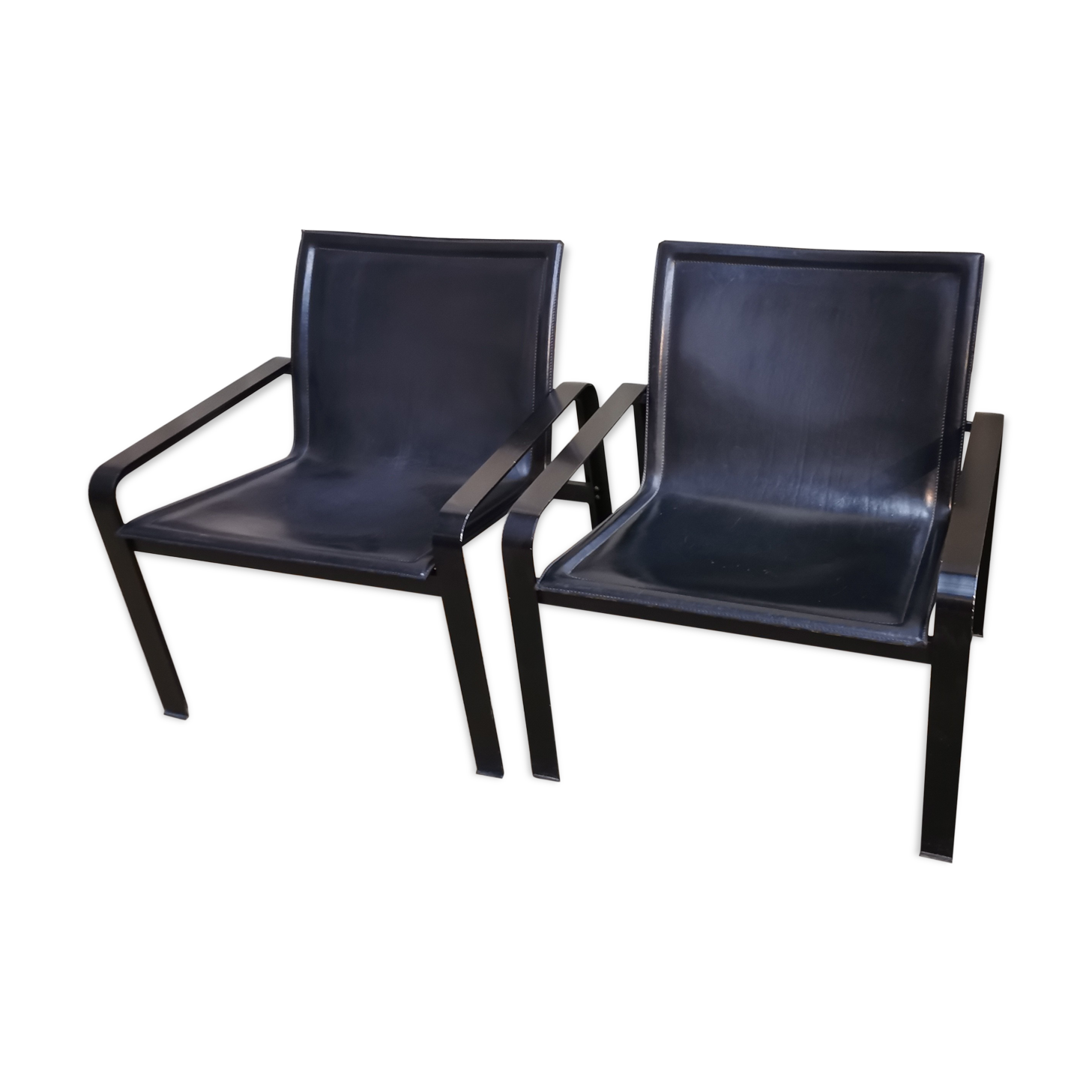 Paire de fauteuil métal et cuir par Mattéo Grassi