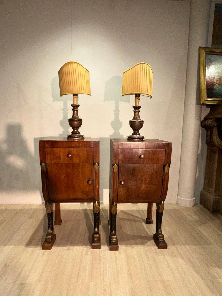 Pair of bedside cabinets