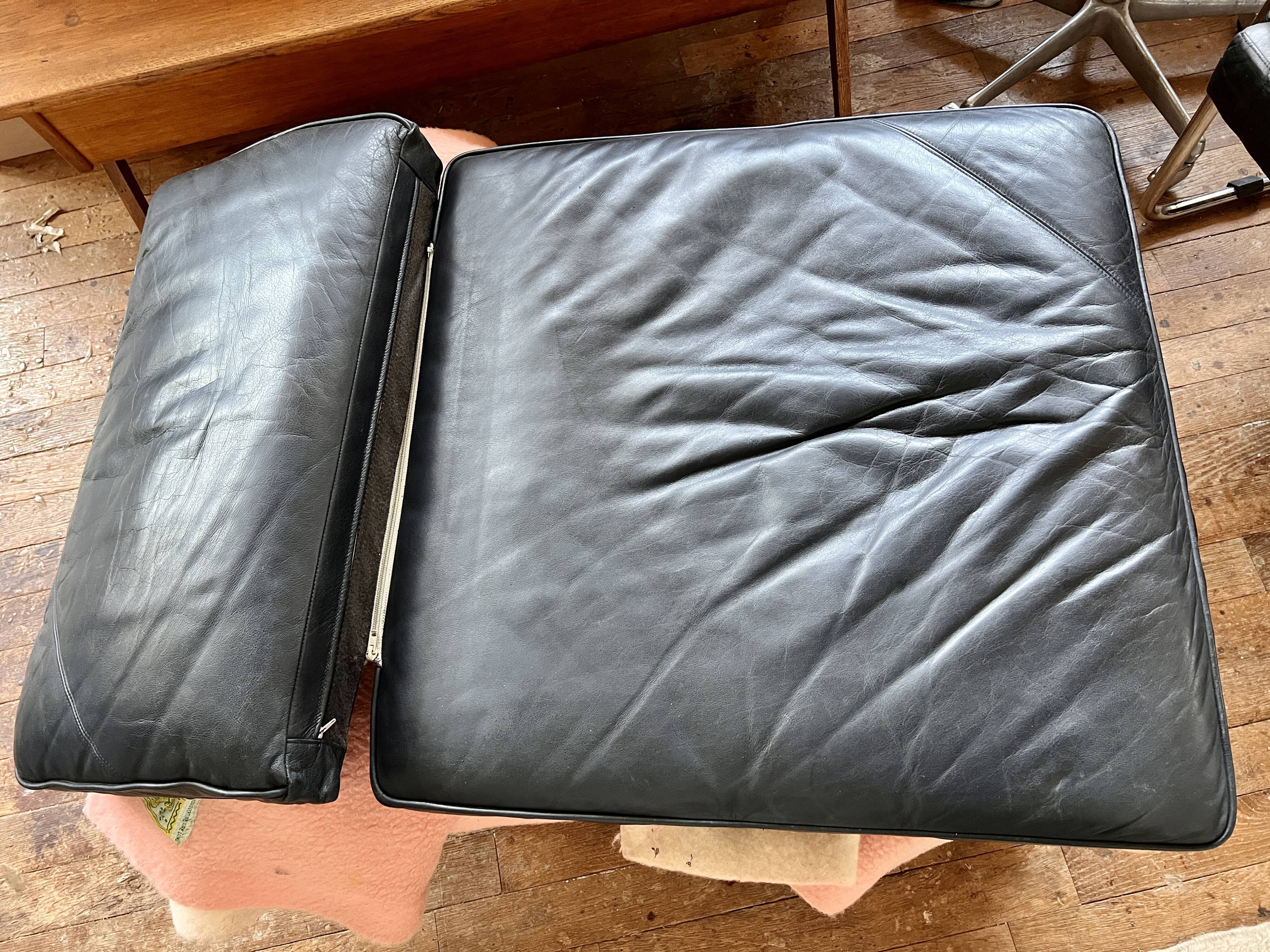 Canape seltz elm and leather design 1960