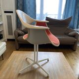 DAF Georges Nelson chair for Herman Miller. Foot la Fonda.