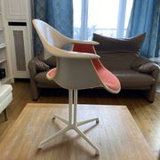 DAF Georges Nelson chair for Herman Miller. Foot la Fonda.