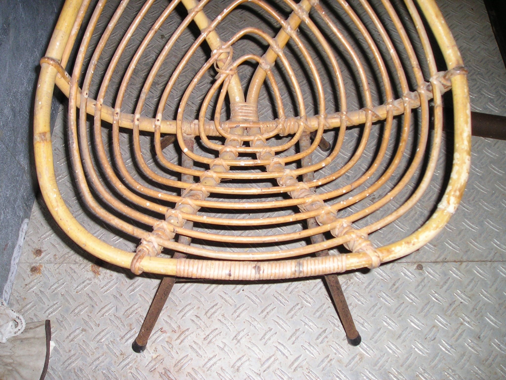 Armchair of child in rattan and metal, 70 years