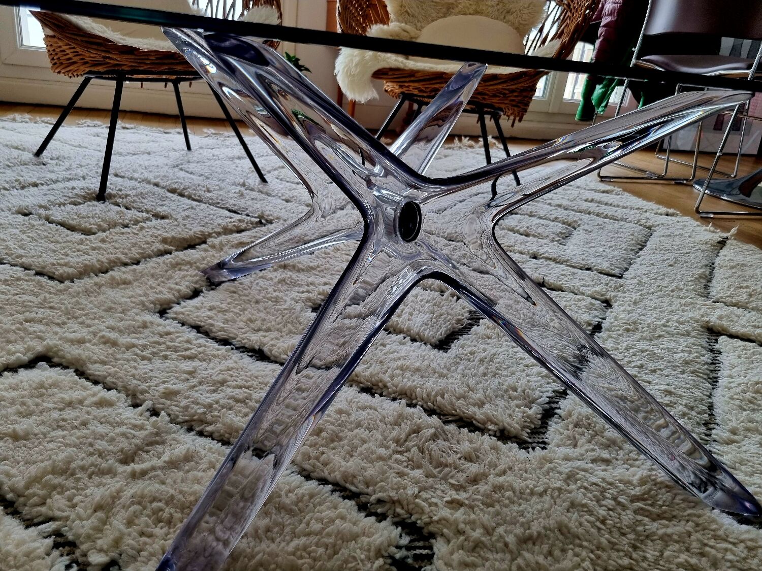 Blast coffee table design Philippe Starck, Kartell