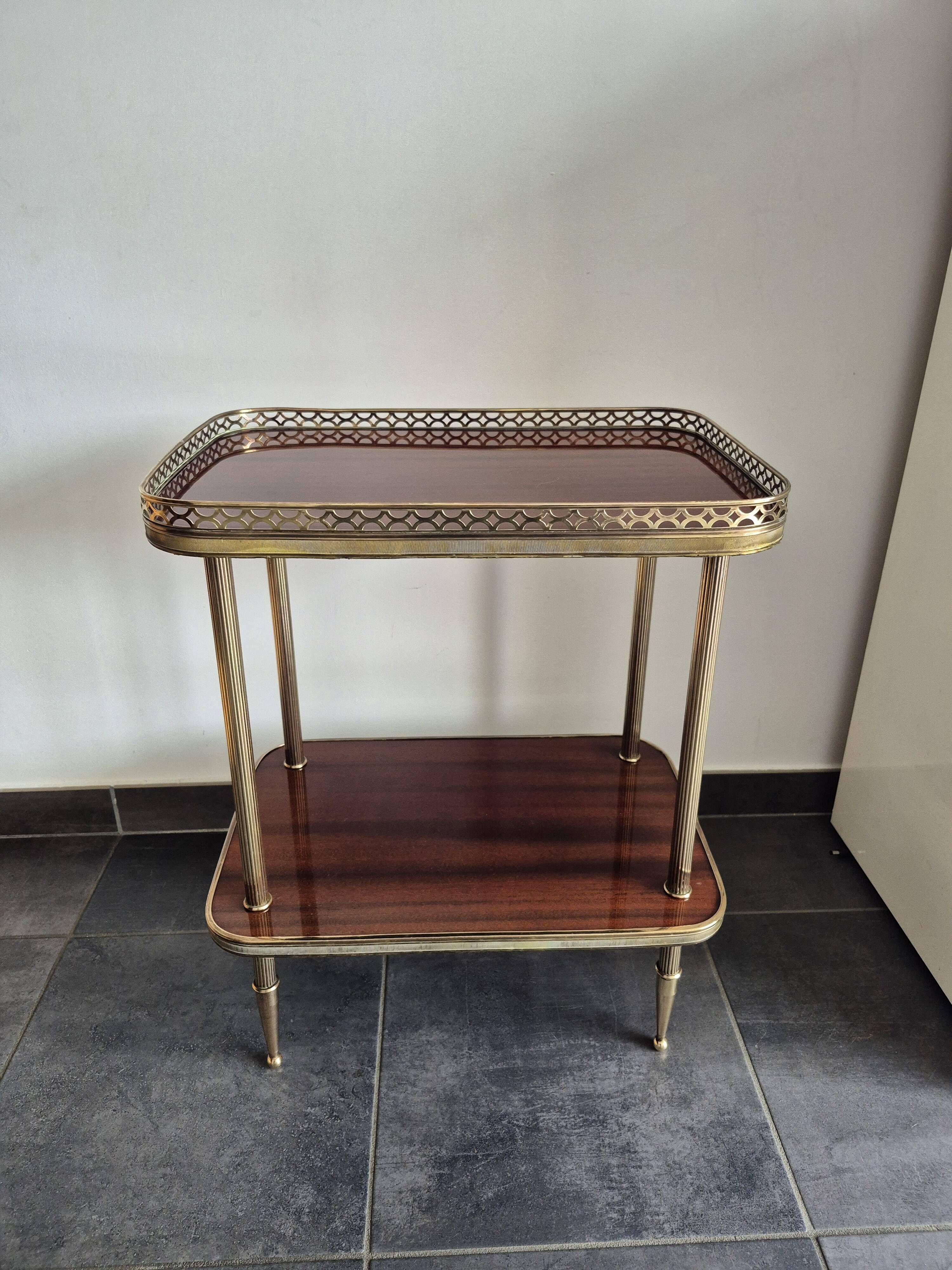Dessert / Small side table with mahogany veneer and brass mid-century.