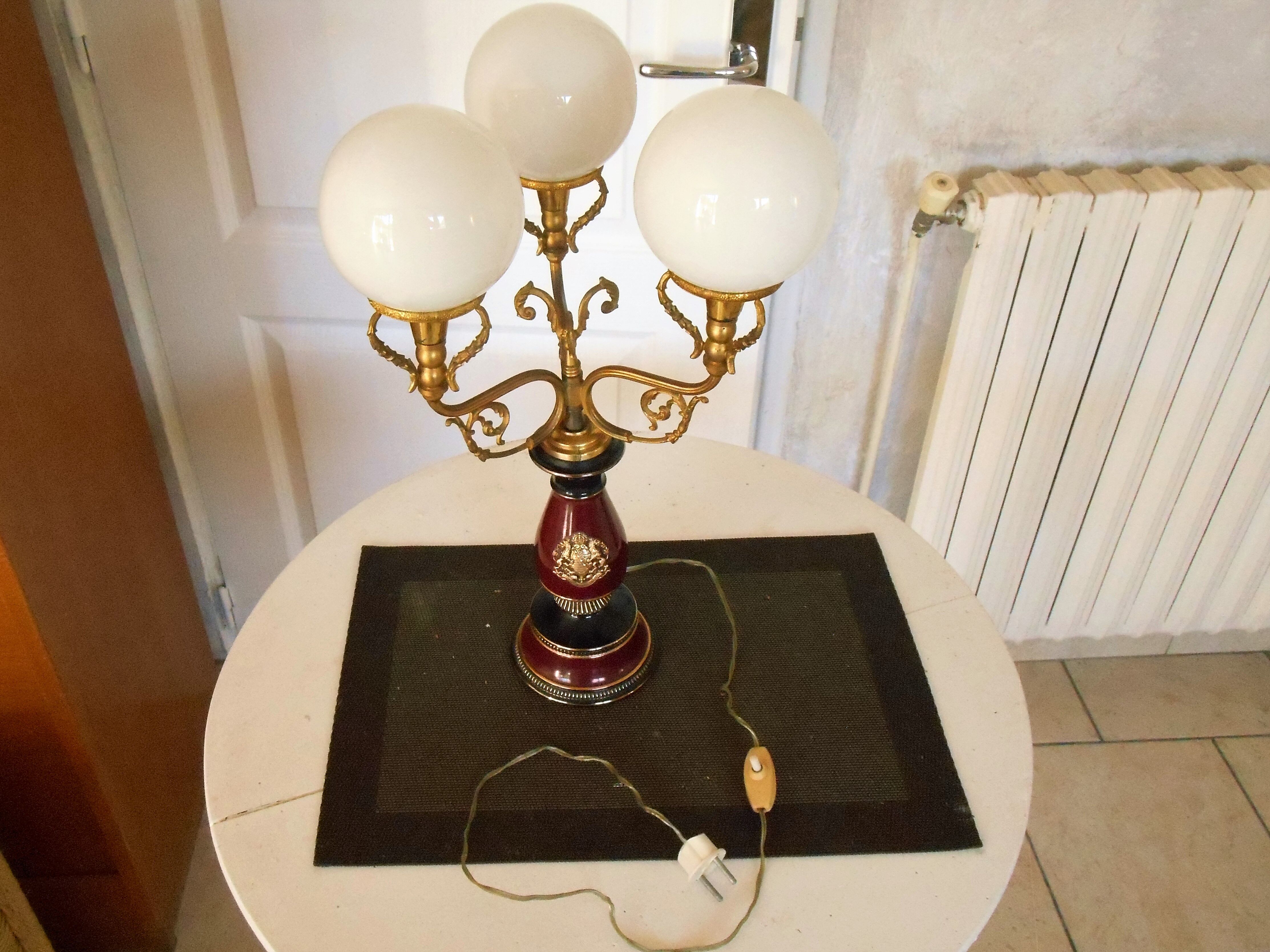 Desk lamp or bedside 3 globes