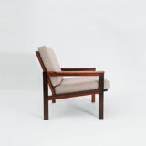 ‘Capella’ armchair by Illum Wikkelsø